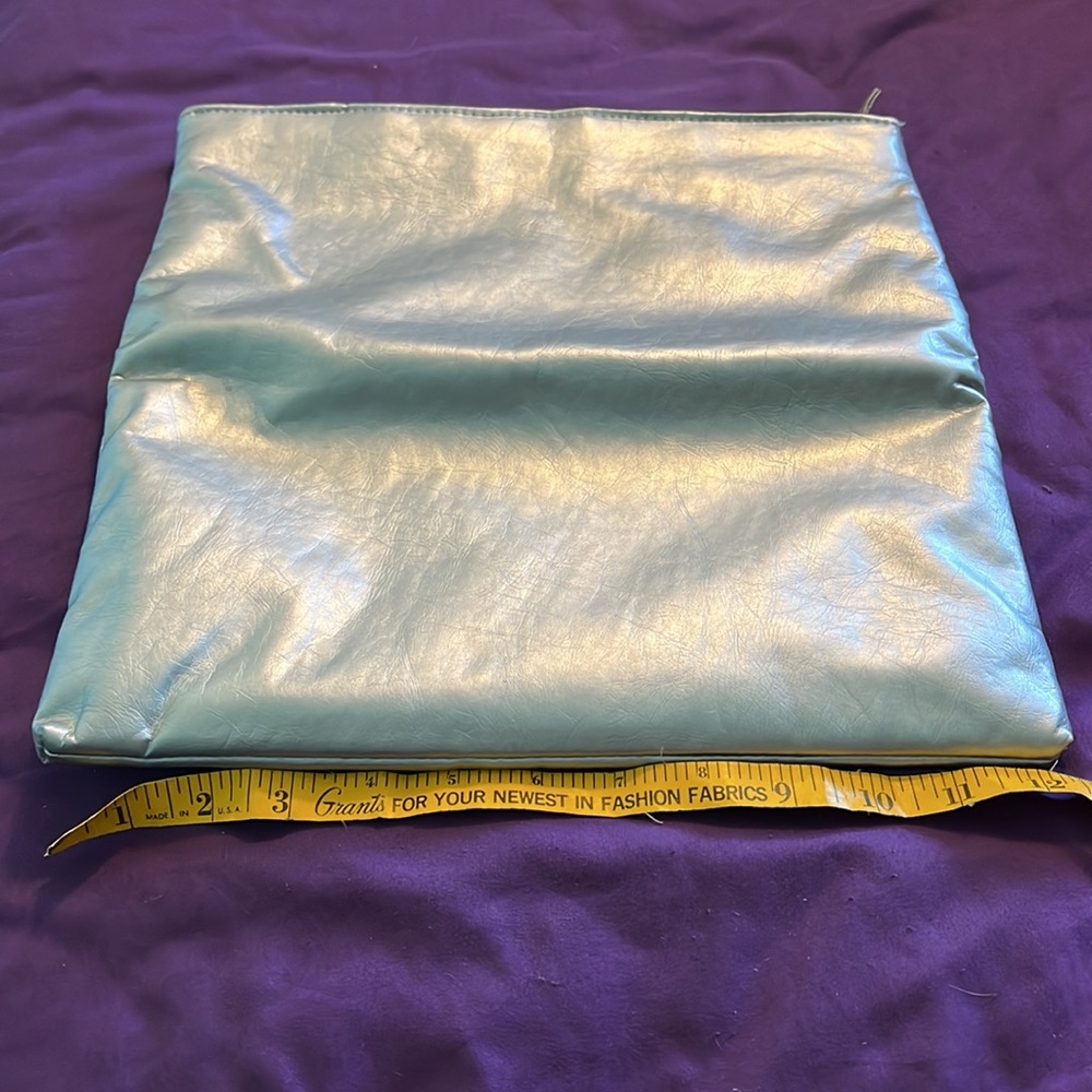 Versatile Clutch/Bag. - image 6